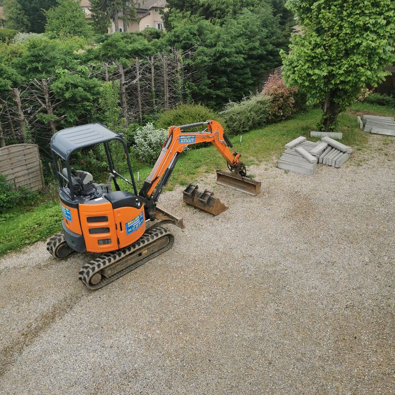 Goudronnage: Maison individuelle; Goudronner une cour; 250 m²