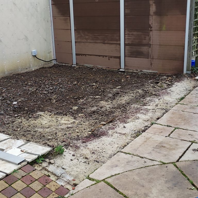 Petits travaux de maçonnerie: Coulage terrasse; Extérieur