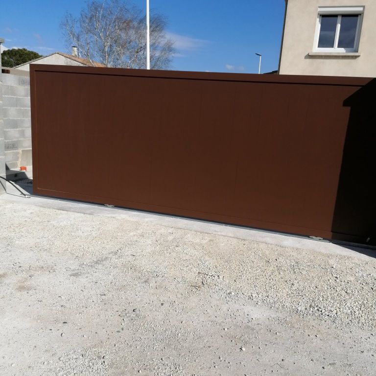 Portail: Installation neuve