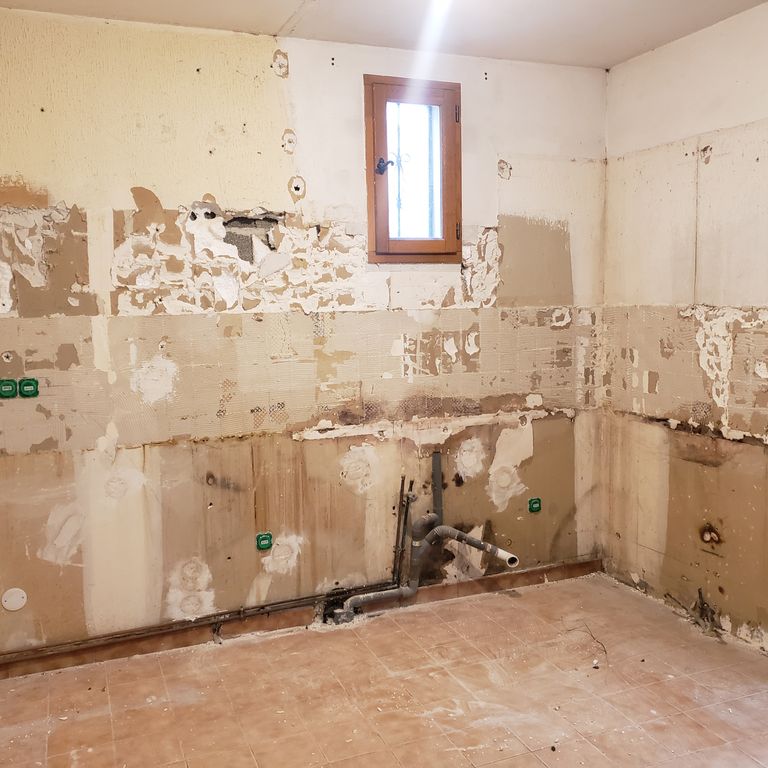 Pose de placo collé