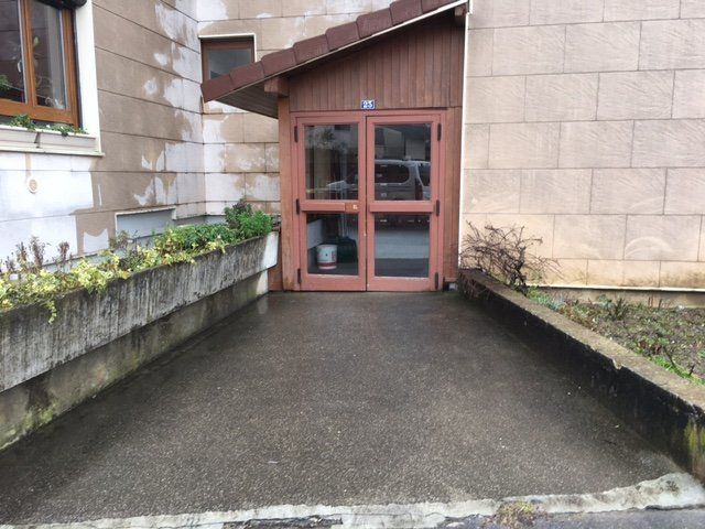 Pose d'un carrelage : Sols; 23 m2