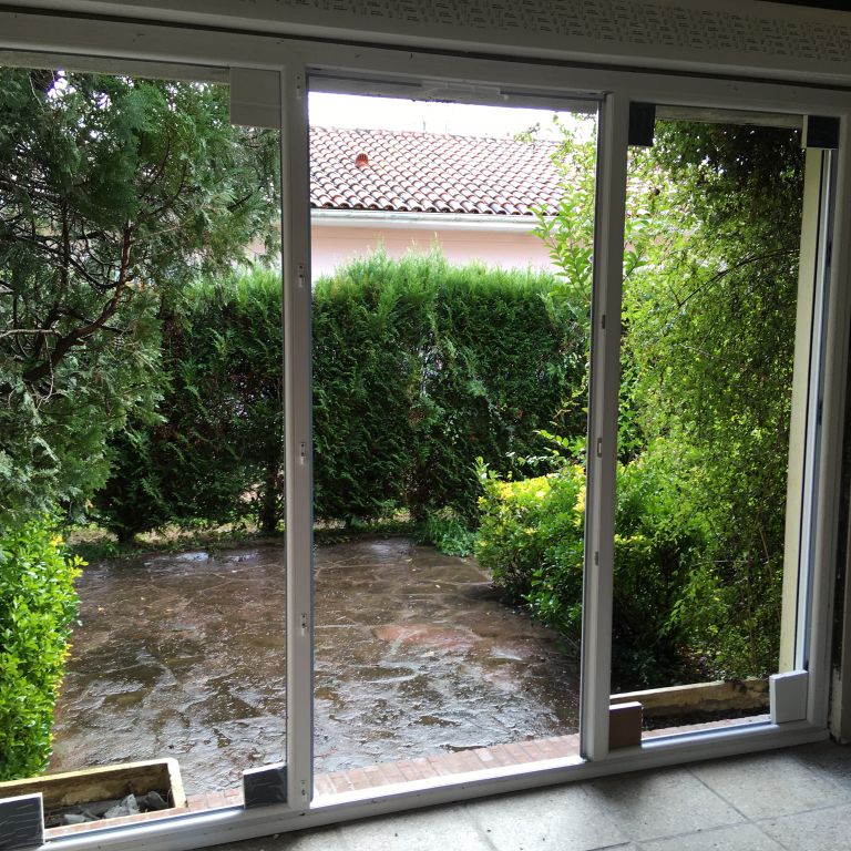 Fenêtre: Remplacement; 4 fenêtres