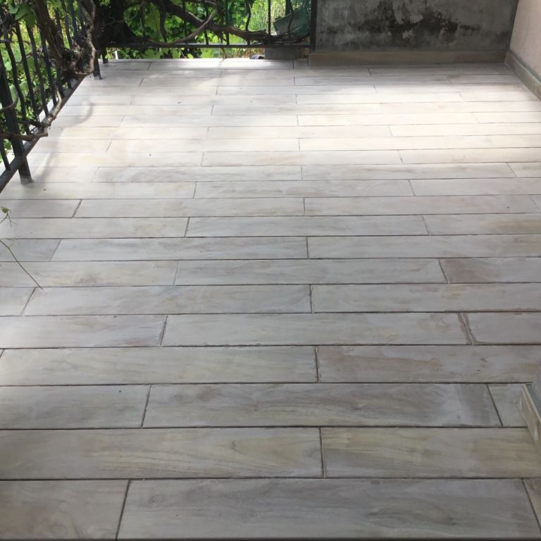 Pose d'un carrelage : Sols; 9 m2