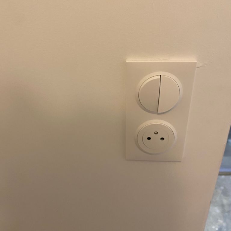 Installation électrique: Installer; 4 point lumineux; 13 prises éle...