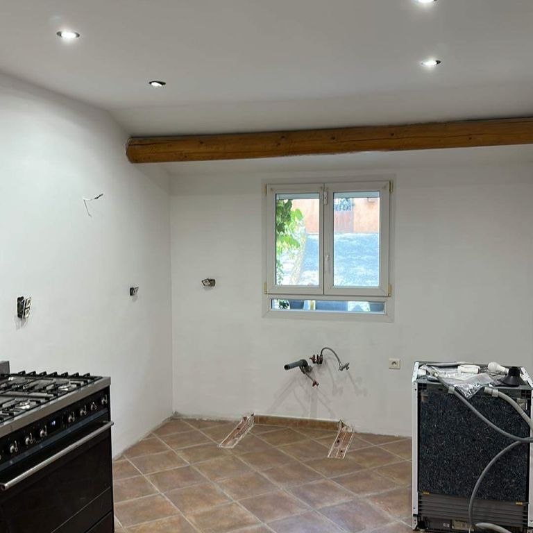 Faux Plafond: Installation neuve; Placoplâtre