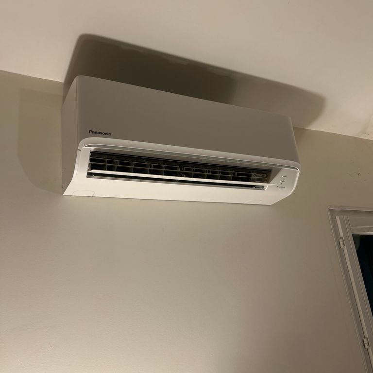 Installation électrique: mise à jour d'une prise pour installation...
