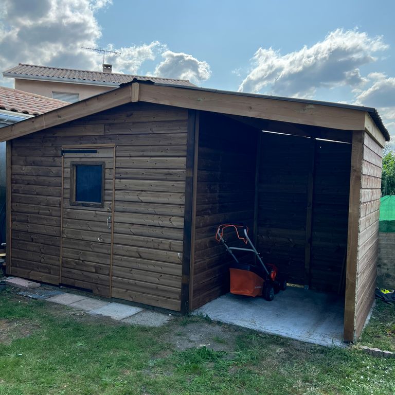 Abri de jardin: Bois; 8 m²