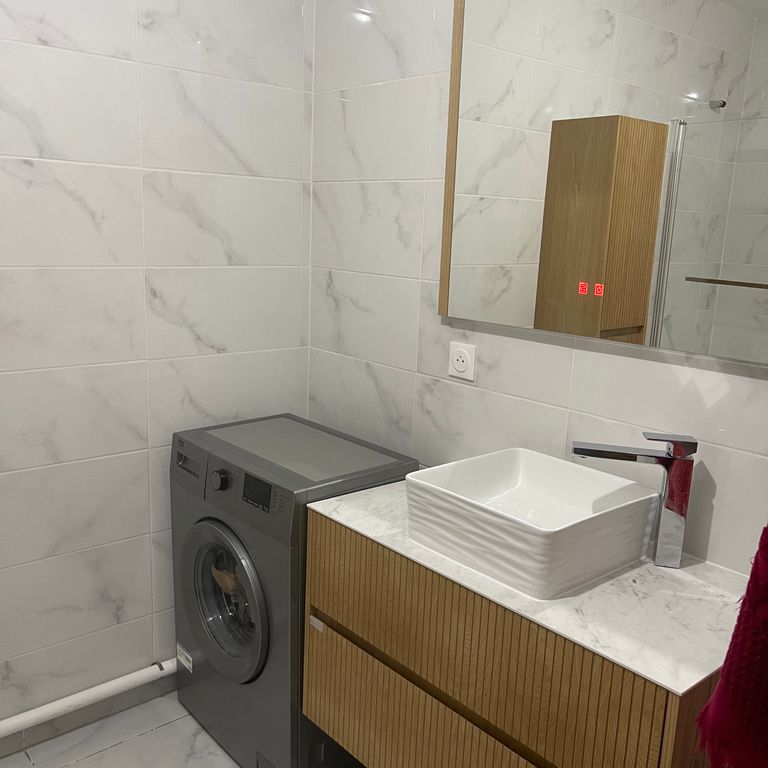 Plomberie: Déplacer une évacuation évier; Appartement; Évier