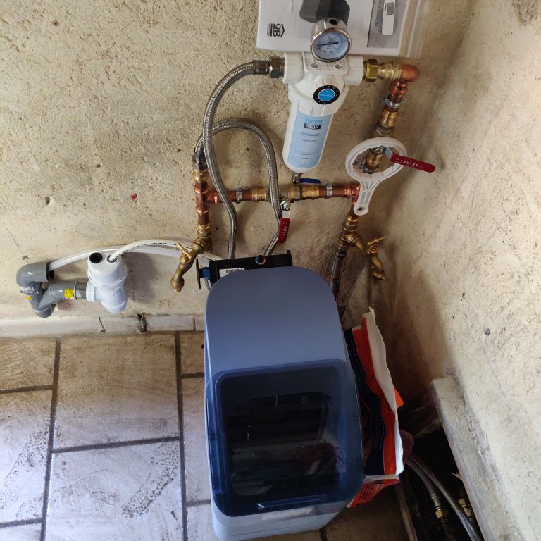 Adoucisseur d'eau : Installation neuve; 1 point d'eau