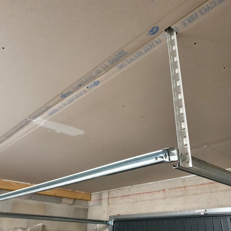 Faux Plafond : Nouvelle installation; A définir; 20 m2