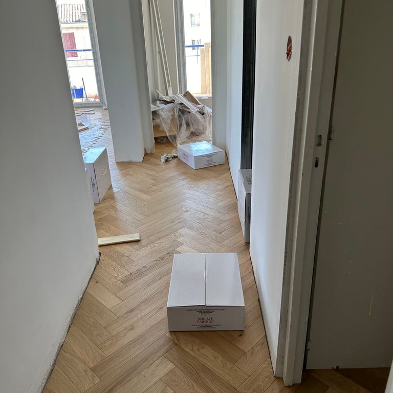 Pose d'un parquet: Contrecollé; 3 pièces