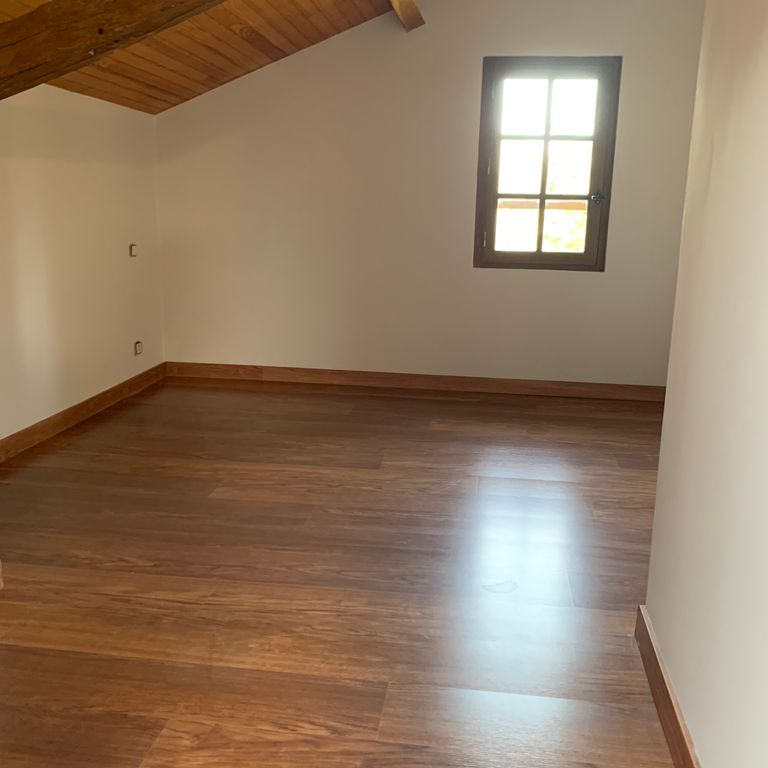Peinture: 11-15 murs et/ou plafonds; Chambre(s), La cuisine