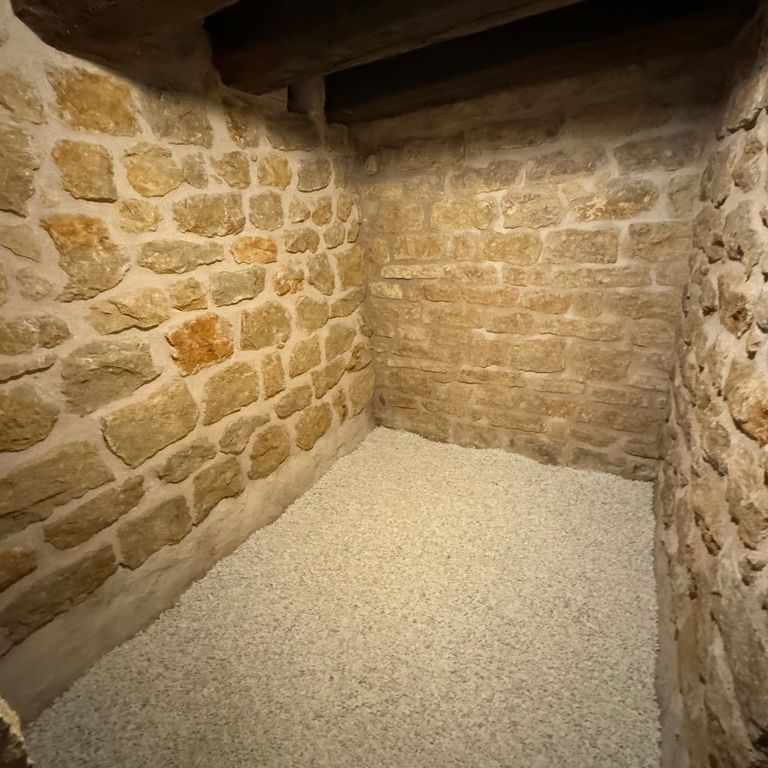 Petits travaux de maçonnerie: Rénovation; Sous-sol