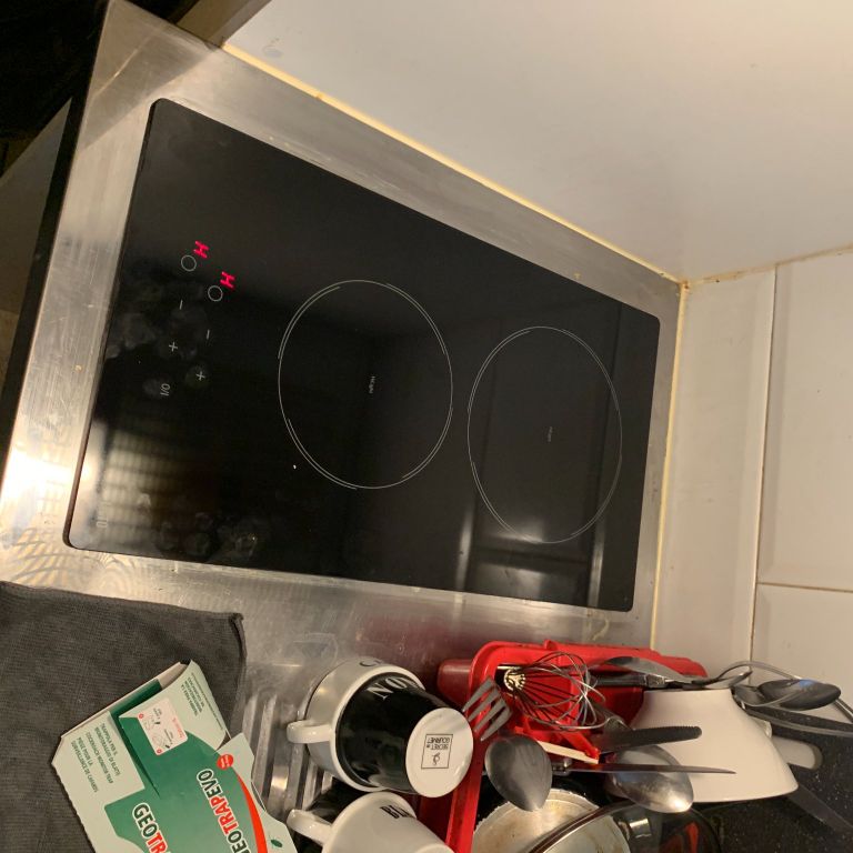 Petits travaux d'électricité: Remplacement; Cuisine